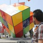 صمم بطريقة فنية.. تدشين نصب تذكاري للمعاقين بغزة