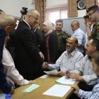 الحمد لله يتفقد قاعات طلاب الثانوية العامة في رام الله