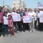 خانيونس: وقفة احتجاجية رفضا لتقليصات وكالة الغوث