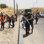 الاحتلال يقمع وقفة لاحياء ذكرى استشهاد أبو خضير قرب حاجز جبع