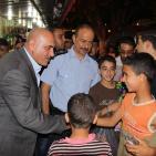 جولة تفقدية لمحافظ نابلس اللواء أكرم الرجوب في أسواق المدينة بمناسبة حلول عيد الفطر