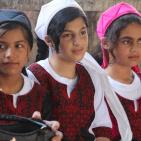 بالتزامن مع الضفة.. إحياء التراث والزي الفلسطيني في شوارع غزة