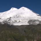 جبال القوقاز الحد العظيم