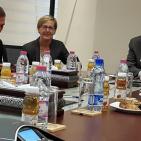 اجتماع صندوق الاستثمار مع المستثمرين في مقره في رام الله