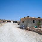 بالصور: أطفال سوسيا يتحدون أوامر الهدم ووزير التربية والتعليم يطلق العام الدراسي من مدرستهم