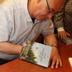 الأمسية الأدبية مع الروائي  أنــــــور حامــــــد في متحف درويش في رام الله