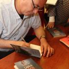 الأمسية الأدبية مع الروائي  أنــــــور حامــــــد في متحف درويش في رام الله