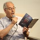 الروائي أنور حامد في ضيافة محمود درويش