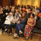 الروائي أنور حامد في ضيافة محمود درويش