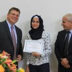 حفل تخريج جامعة النجاح والقنصلية الأمريكية في القدس لطالبات النادي العلمي 