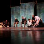 عرض للمسرحية الغنائية حادي القوافل في قصر الثقافة في رام الله