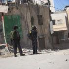 مواجهات بين قوات الإحتلال وشبان في مخيم قلنديا شمال القدس