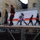 فرقة الهدف للدبكة  الشعبية و فرقة كنعان للتراث والفنون الشعبية في سوق الحرجة رام الله