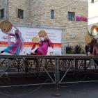 فرقة الهدف للدبكة  الشعبية و فرقة كنعان للتراث والفنون الشعبية في سوق الحرجة رام الله