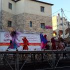 فرقة الهدف للدبكة  الشعبية و فرقة كنعان للتراث والفنون الشعبية في سوق الحرجة رام الله