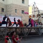 فرقة الهدف للدبكة  الشعبية و فرقة كنعان للتراث والفنون الشعبية في سوق الحرجة رام الله