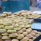 بالصور تجهيزات وأجواء العيد بمدينة نابلس اليوم