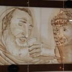 بالصور.. أول فنانة فلسطينية تٌبدع الرسم بـ 