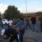 بالصور: المستوطنون يعتدون على الصحفيين في الخليل
