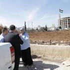 بالصور: محافظ رام الله والبيرة وحركة فتح يتفقدان بيت المربي عبد الدايم