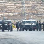 قوات الإحتلال تقمع مسيرة سلمية للمحامين بإطلاق قنابل الغاز السام