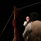 بالصور: عرض مسرحية 