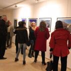 معرض رجلين طوال في مركز السلام بيت لحم‎