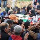 بالصور: تشييع جثمان الشهيدة سماح عبد المؤمن في قرية عمورية جنوب نابلس