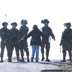 الاحتلال يقمع مسيرة بابا نويل في بلعين