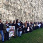 القدس: قمع أطول سلسلة بشرية لاستعادة جثامين الشهداء.