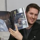 بالصور.. مرآة جديدة لا تعكس صورتك إلا إذا ابتسمت