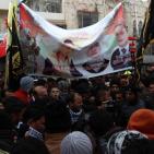 بالصور: الآلاف يُشيعون جثمان الشهيدة أشرقت قطناني من مخيم عسكر في نابلس