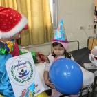 مبادرة للترفيه وتعليم الأطفال المرضى داخل مستشفى بغزة