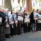 وقفة تضامنية في نابلس مع الأسير الصحفي محمد القيق