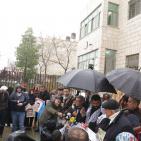 صور: وقفة تضامنية مع الاسير محمد القيق امام مقر الصليب الاحمر برام الله