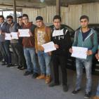 طلبة الثانوية يعتصمون أمام محافظة الخليل لحماية مستقبلهم الدراسي