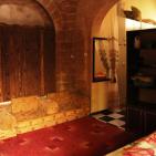 بالفيديو والصور: منزل غزّي على طريقة باب الحارة