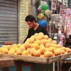 صور من سوق الجمعة اليوم في مدينة نابلس