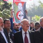 بالصور.. الشعبية بغزة تُقيم جنازة رمزية للشهيد نايف وتدعو للرد