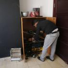 الاحتلال يغلق مقر فضائية فلسطين اليوم