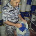 الضابطة الجمركية والاقتصاد يغلقان مصنع مواد تنظيف في قلقيلية