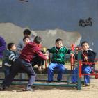 أطفال الخليل العتيقة يواجهون الاحتلال باللعب والحياة