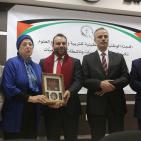 اللجنة الوطنية للثقافة تكرم قياديات وناشطات فلسطينيات لمناسبتي يوم الام والمرأة