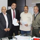 صور: شراء منزل لأسرة الشهيد مهند الحلبي