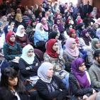 الروائي الكبير 