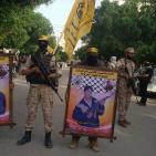 كتائب شهداء الأقصى تنظم عرض عسكري غرب غزة