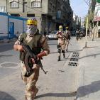 كتائب شهداء الأقصى تنظم عرض عسكري غرب غزة