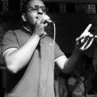 أهالي نابلس يحتفلون في ليلة الشعلة 