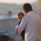 دخول المصلين  عبر حاجز قلنديا لاداء صلاة الجمعة الاخيرة في رمضان