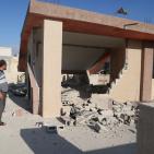 الاحتلال يهدم منزل الشهيد عنان صالح حماد في مخيم قلنديا